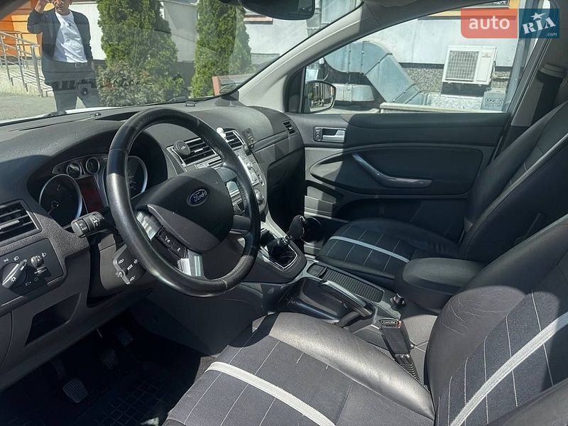 Внедорожник / Кроссовер Ford Kuga 2009 в Ивано-Франковске