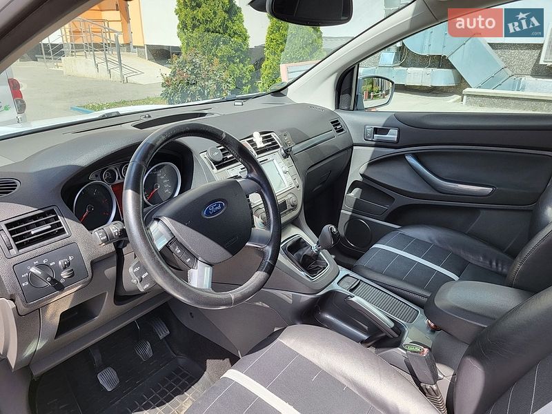 Внедорожник / Кроссовер Ford Kuga 2009 в Ивано-Франковске