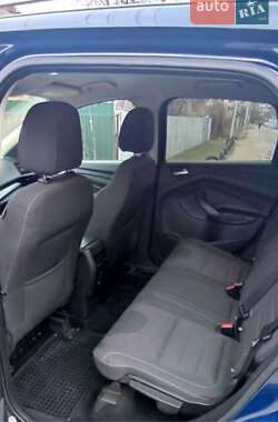 Позашляховик / Кросовер Ford Kuga 2013 в Дніпрі