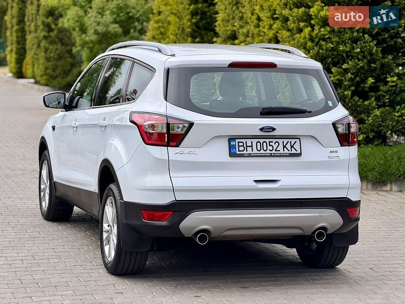 Внедорожник / Кроссовер Ford Kuga 2019 в Одессе
