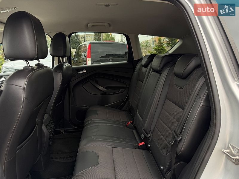 Внедорожник / Кроссовер Ford Kuga 2013 в Тернополе