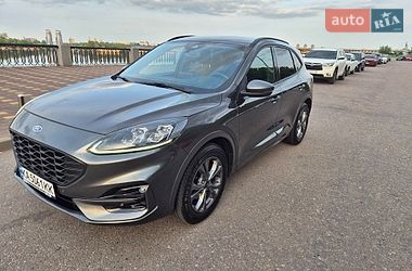 Позашляховик / Кросовер Ford Kuga 2022 в Києві