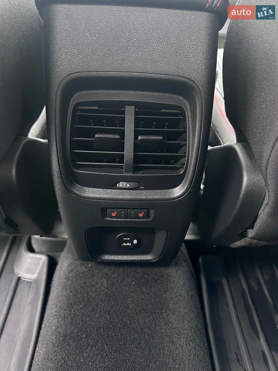 2020 Ford Kuga - мініатюра 27