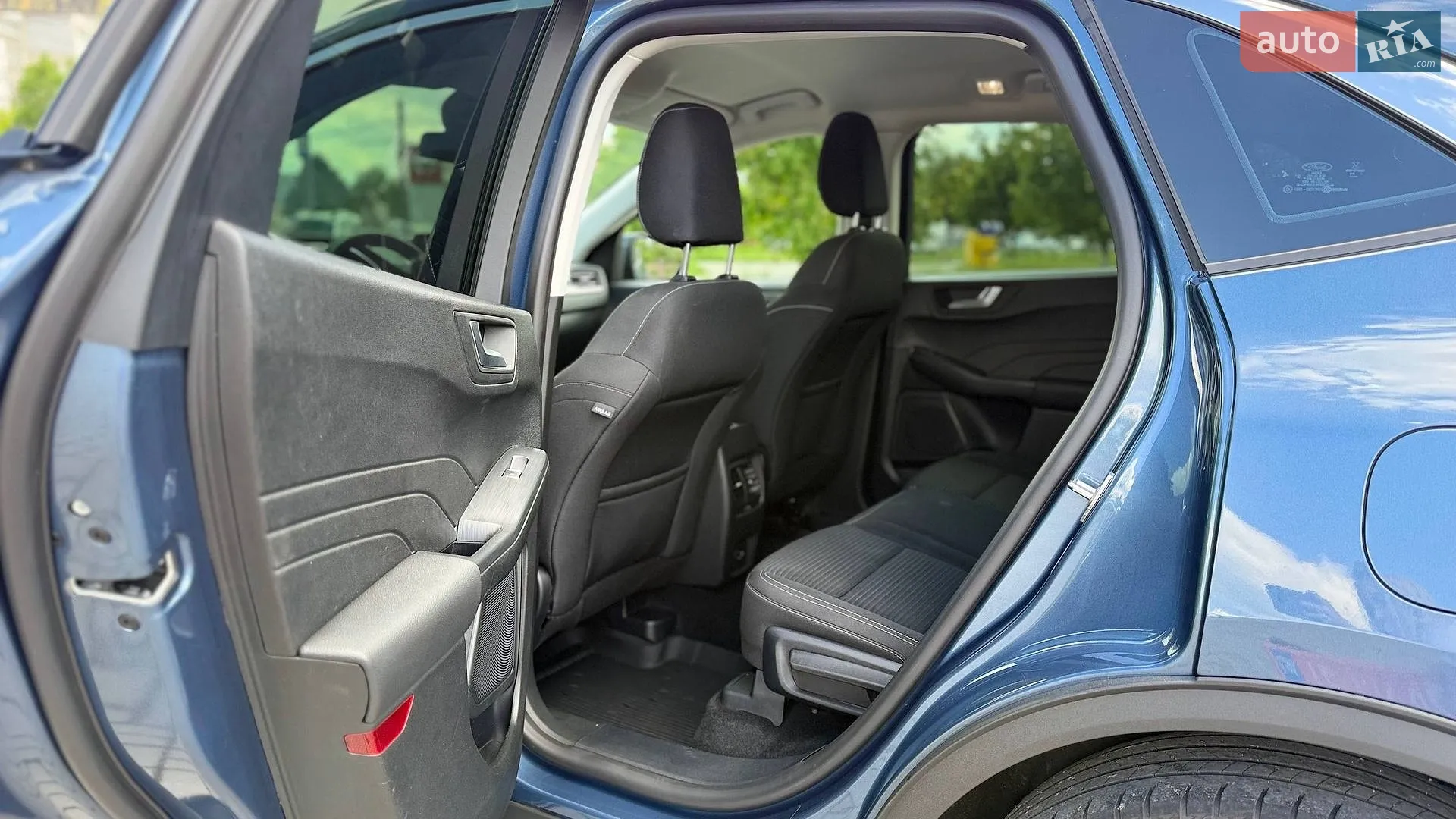 2021 Ford Kuga - мініатюра 8