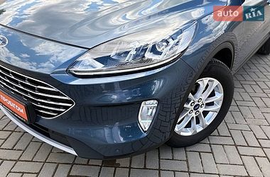 Позашляховик / Кросовер Ford Kuga 2021 в Кропивницькому