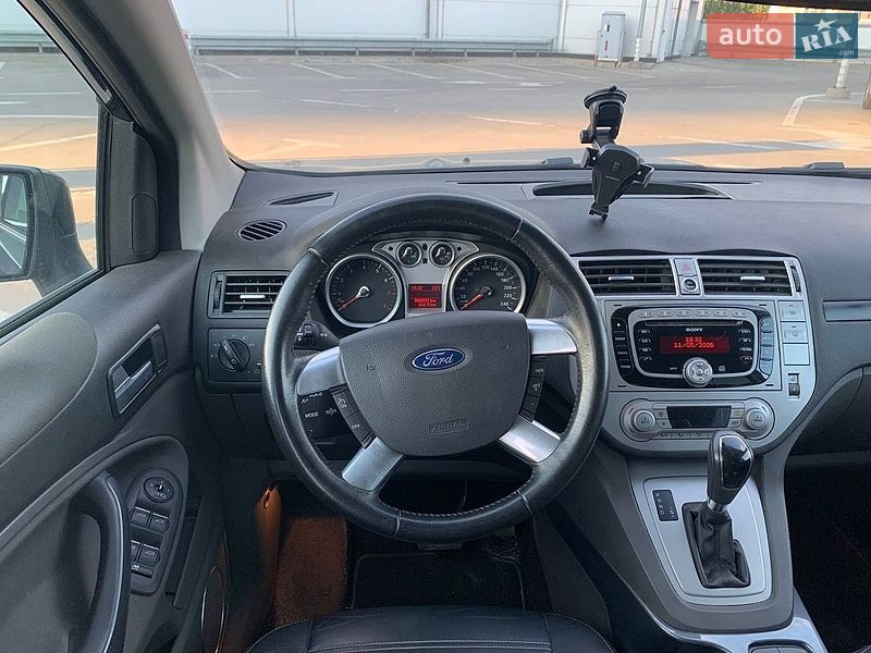 Позашляховик / Кросовер Ford Kuga 2012 в Києві