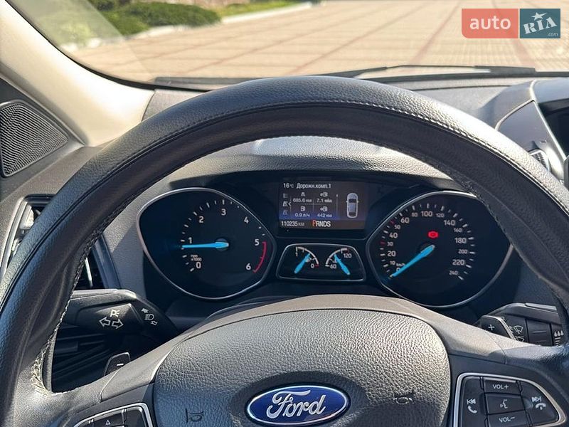 Внедорожник / Кроссовер Ford Kuga 2017 в Измаиле