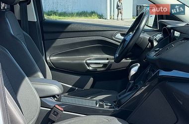 Внедорожник / Кроссовер Ford Kuga 2019 в Черкассах