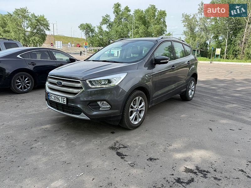 Ford Kuga 2019