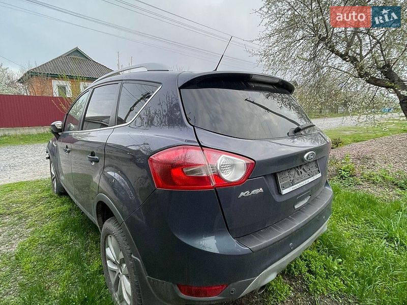Внедорожник / Кроссовер Ford Kuga 2012 в Черкассах