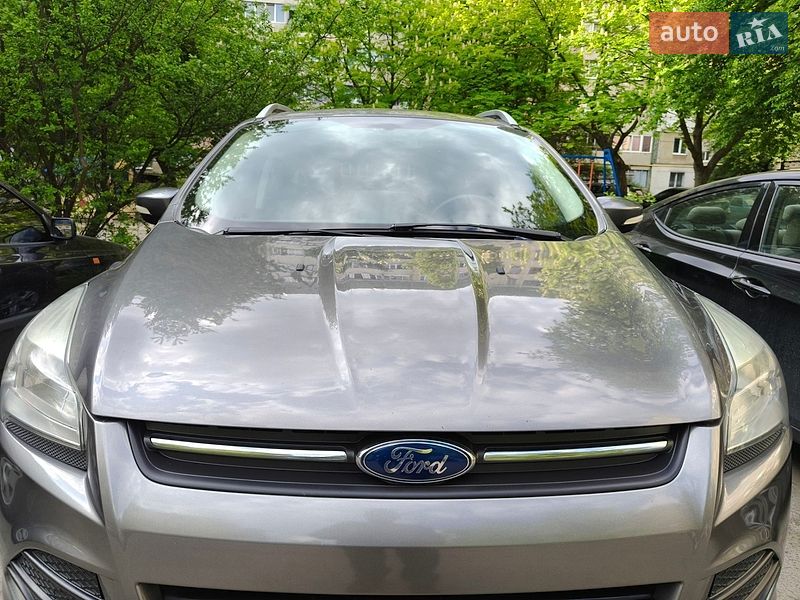 Внедорожник / Кроссовер Ford Kuga 2014 в Львове