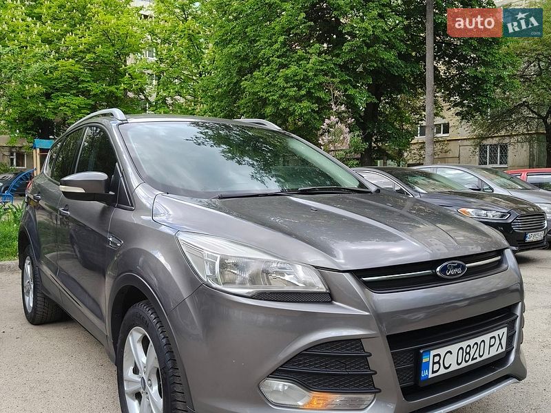 Внедорожник / Кроссовер Ford Kuga 2014 в Львове