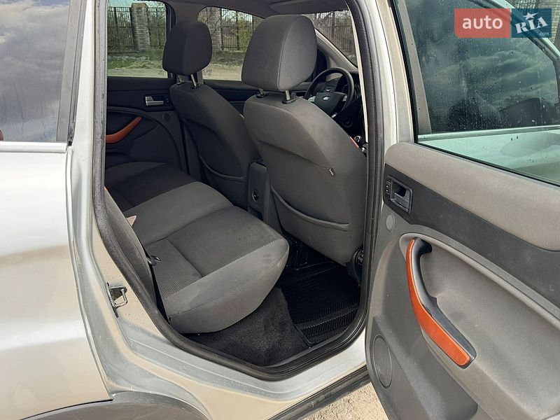 Позашляховик / Кросовер Ford Kuga 2009 в Борщеві