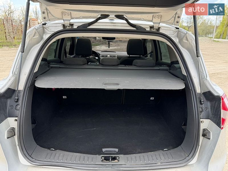 Позашляховик / Кросовер Ford Kuga 2009 в Борщеві