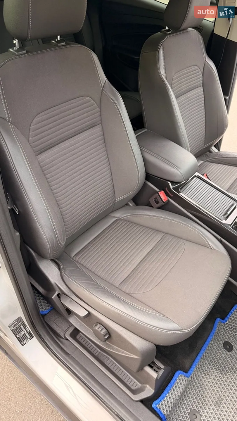 2019 Ford Kuga - мініатюра 33