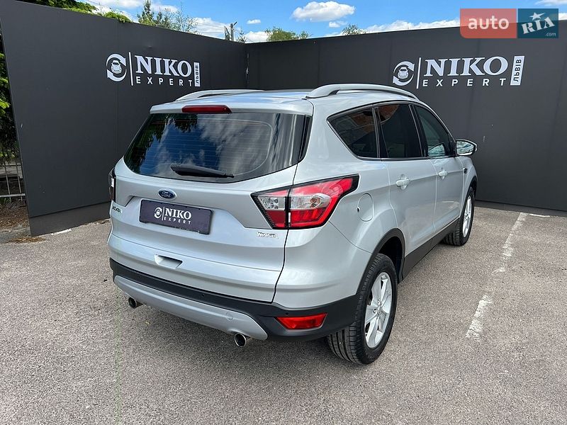 Внедорожник / Кроссовер Ford Kuga 2019 в Львове фото 9 Внедорожник / Кроссовер Ford Kuga 2019 в Львове