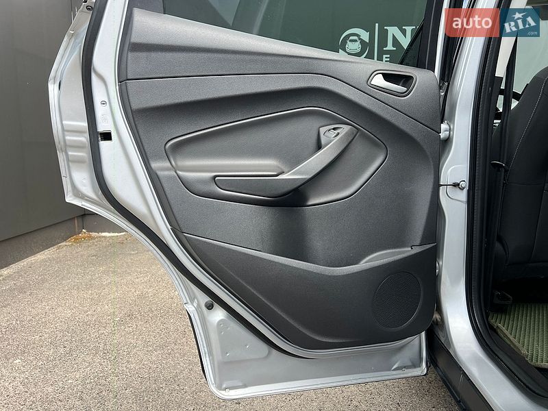 Внедорожник / Кроссовер Ford Kuga 2019 в Львове фото 27 Внедорожник / Кроссовер Ford Kuga 2019 в Львове