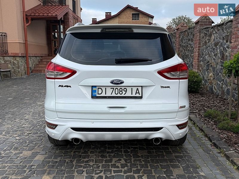 Позашляховик / Кросовер Ford Kuga 2015 в Львові