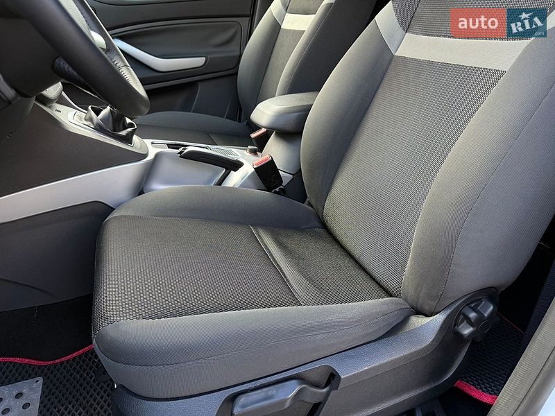 Позашляховик / Кросовер Ford Kuga 2012 в Дніпрі