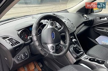 Внедорожник / Кроссовер Ford Kuga 2015 в Харькове