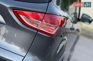 Внедорожник / Кроссовер Ford Kuga 2014 в Дрогобыче