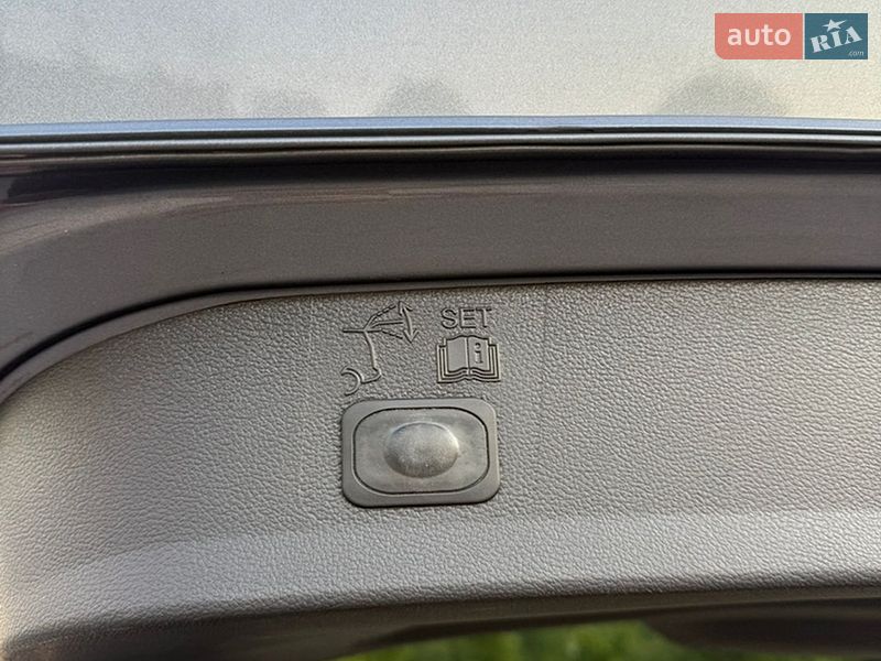 Внедорожник / Кроссовер Ford Kuga 2014 в Дрогобыче