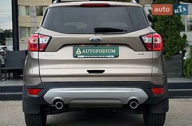 Позашляховик / Кросовер Ford Kuga 2019 в Києві