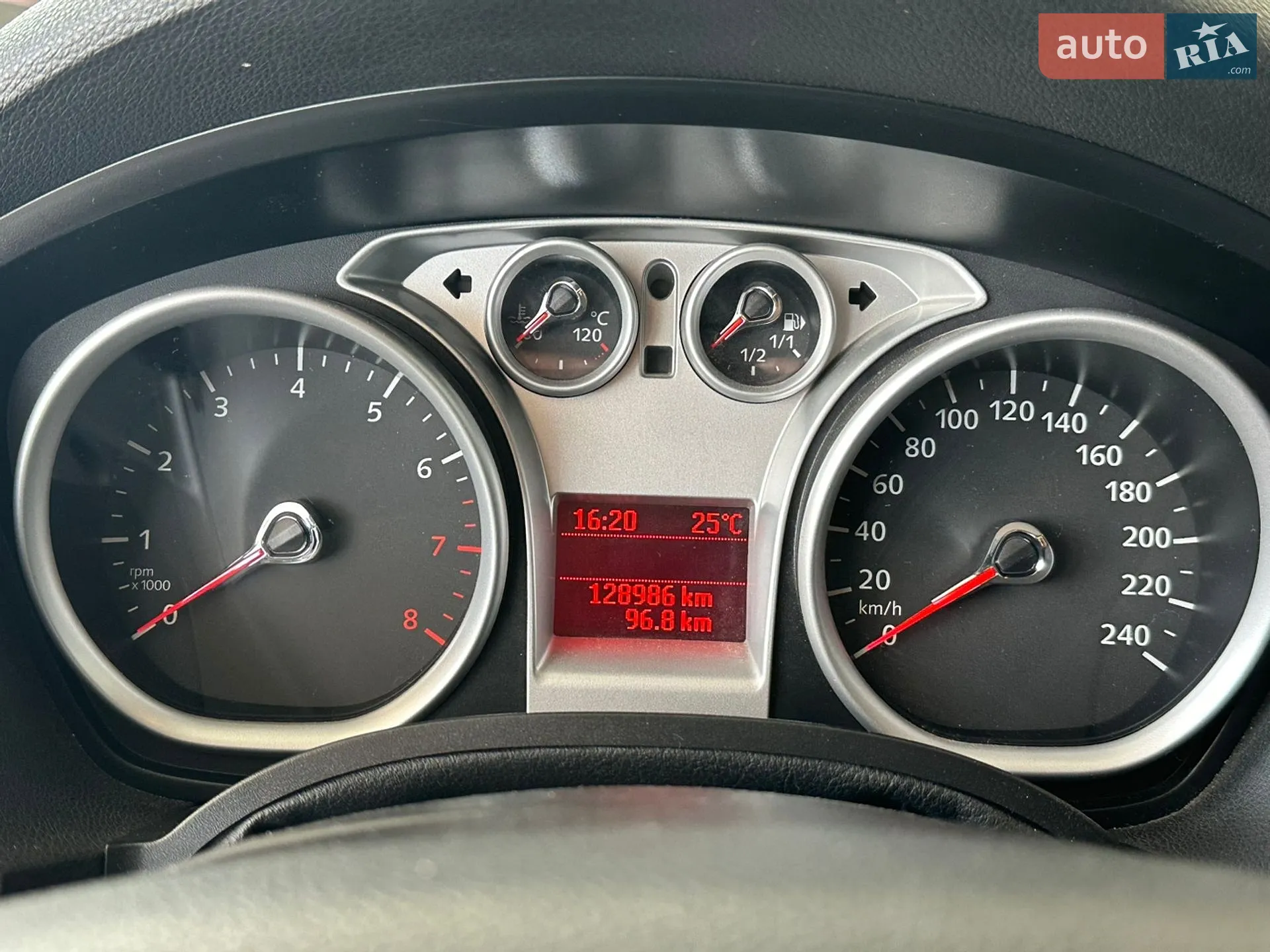 2011 Ford Kuga - мініатюра 11
