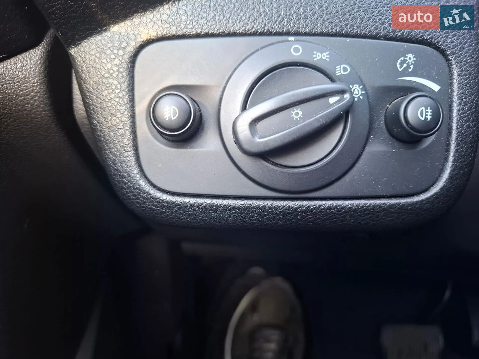 2017 Ford Kuga - мініатюра 25