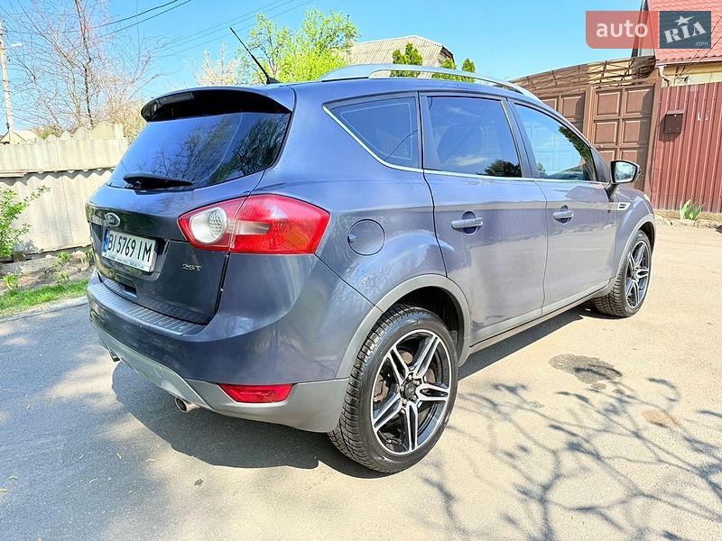 Позашляховик / Кросовер Ford Kuga 2011 в Харкові