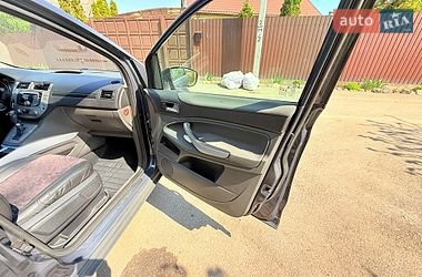 Позашляховик / Кросовер Ford Kuga 2011 в Харкові