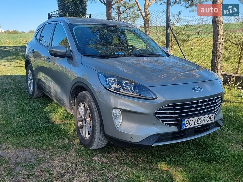 Ford Kuga 2021