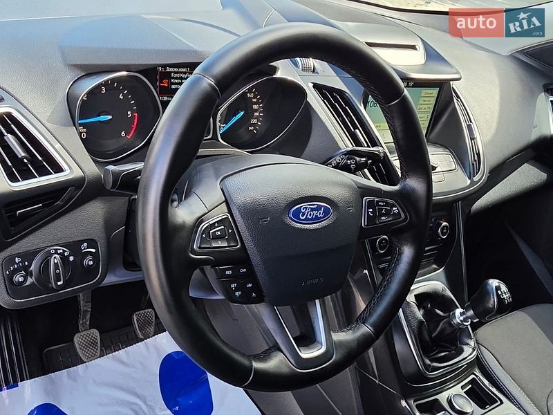 Внедорожник / Кроссовер Ford Kuga 2019 в Коломые