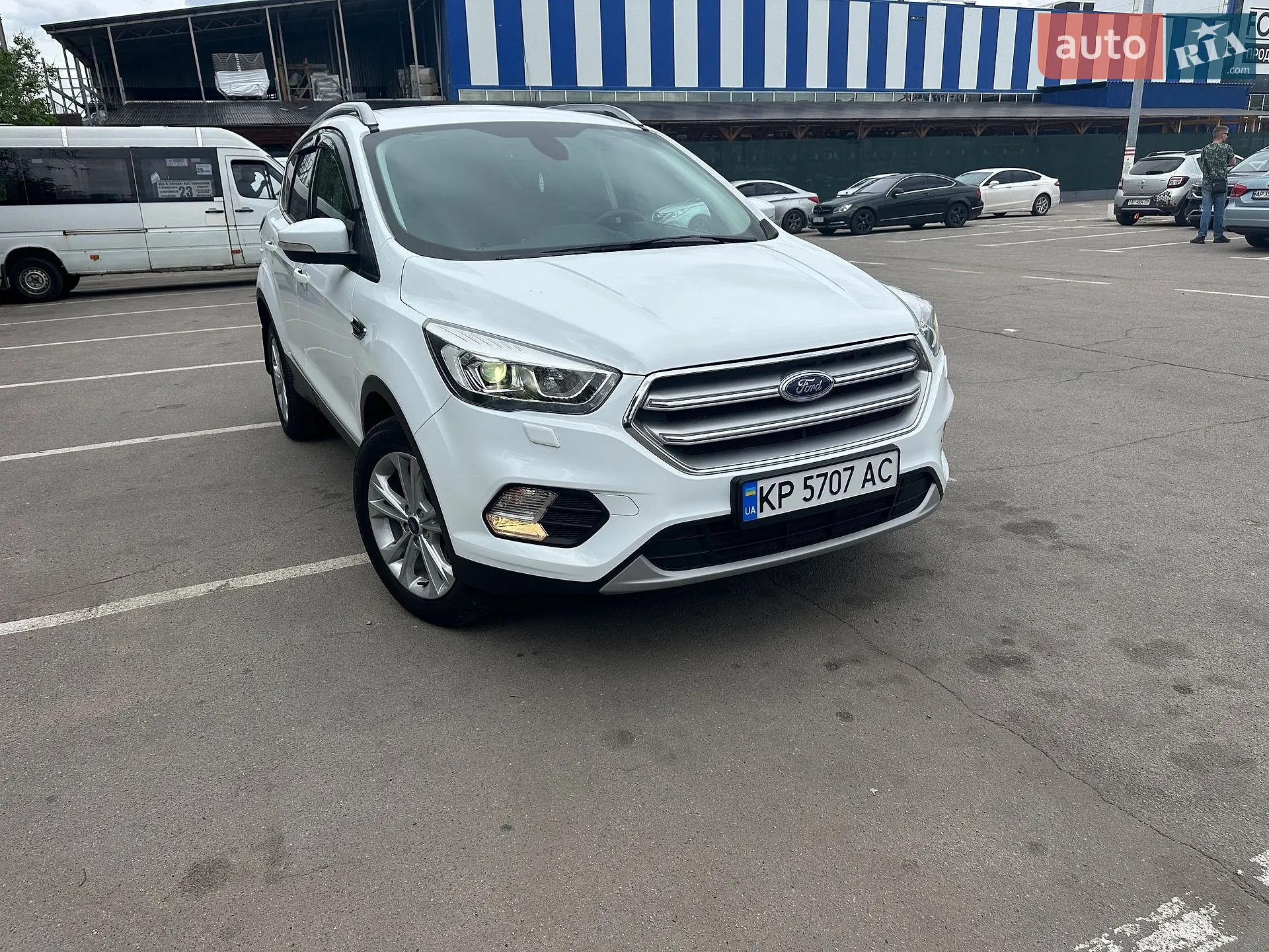 2019 Ford Kuga - мініатюра 10