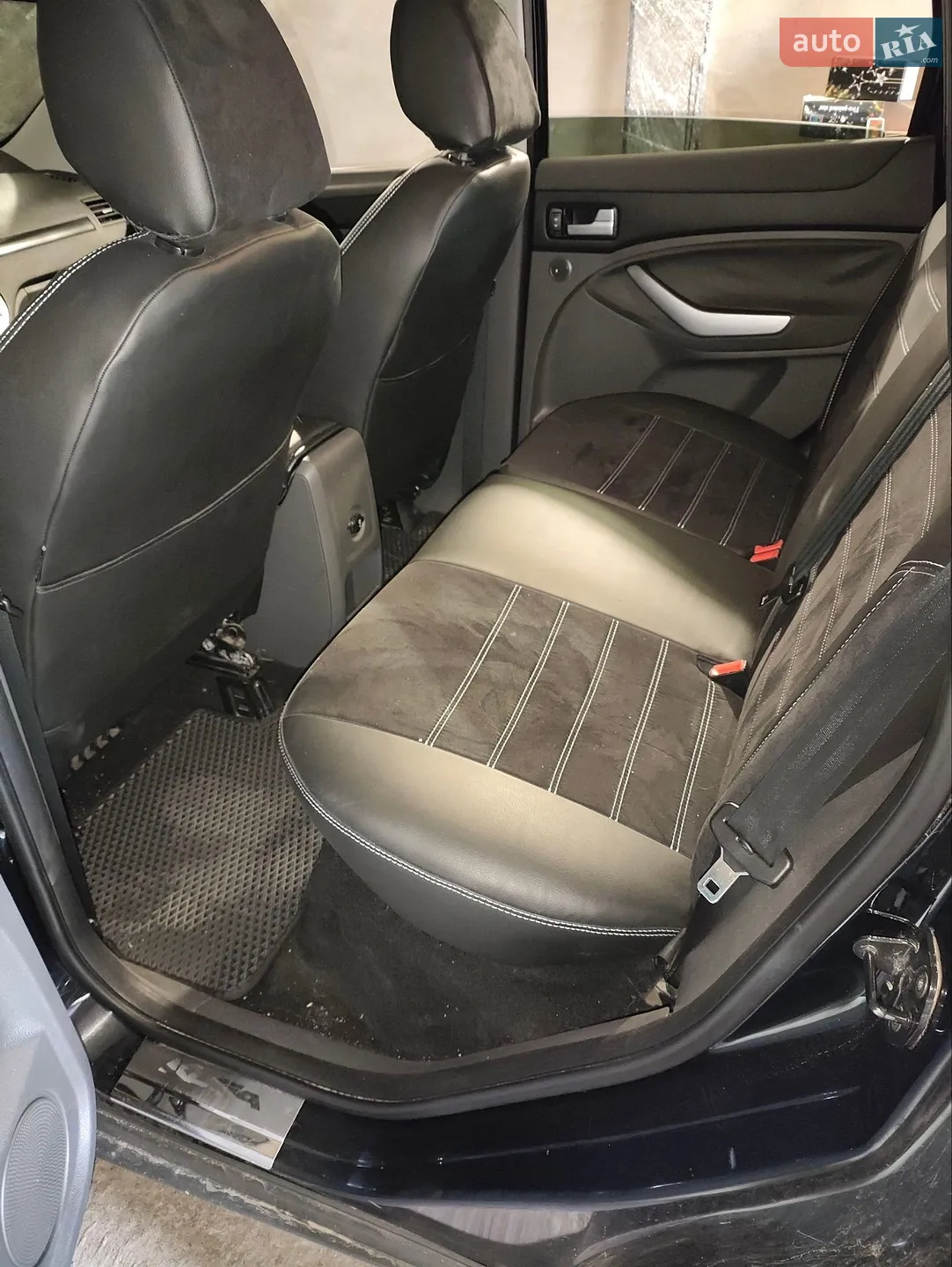 2010 Ford Kuga - мініатюра 11