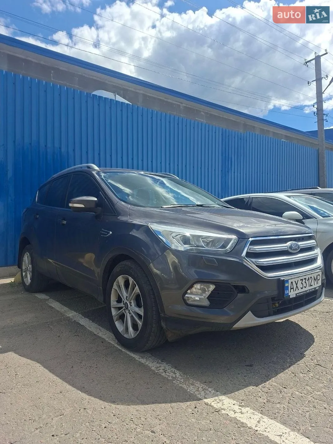 2019 Ford Kuga - фото 1