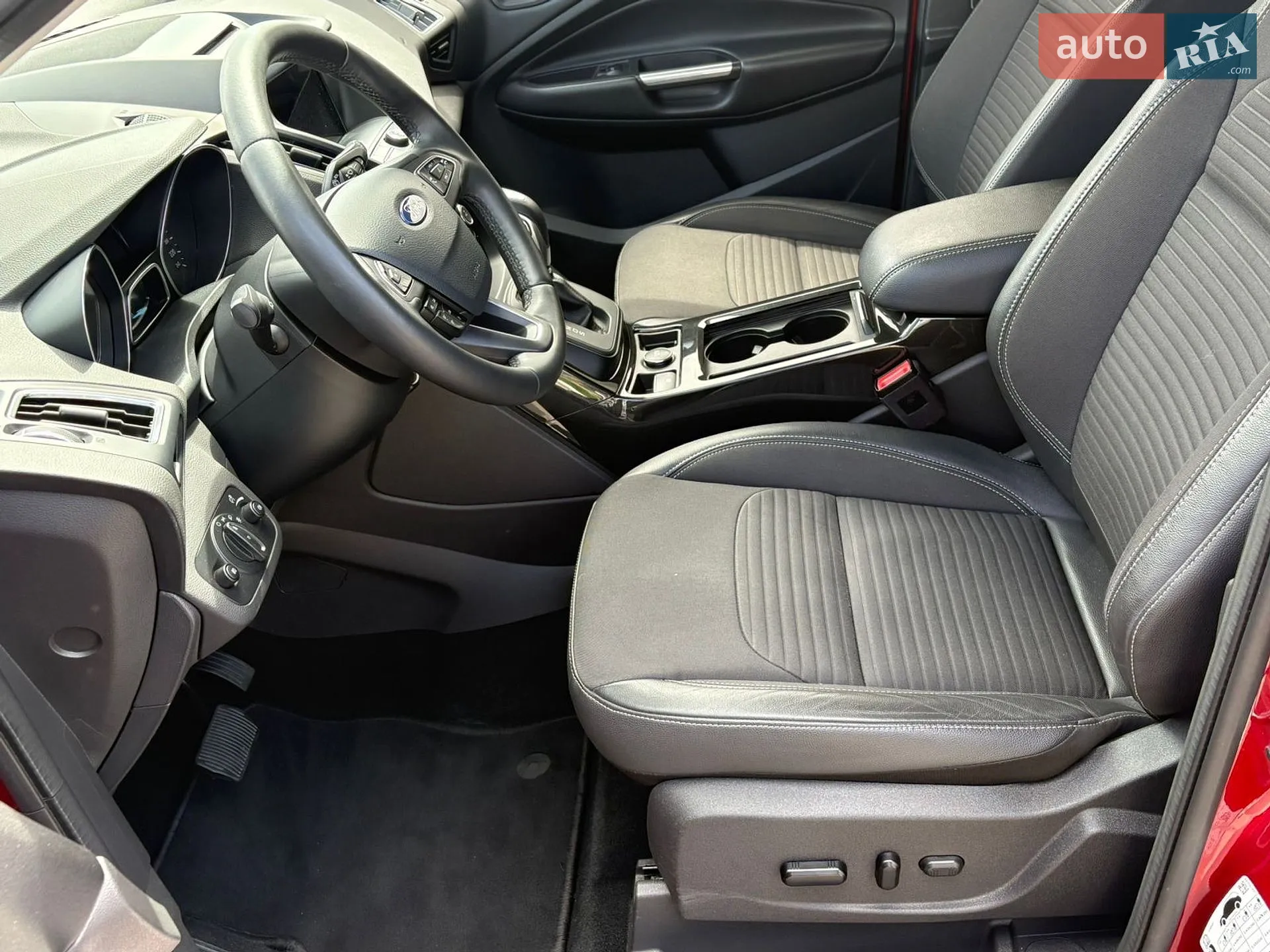 2019 Ford Kuga - мініатюра 12