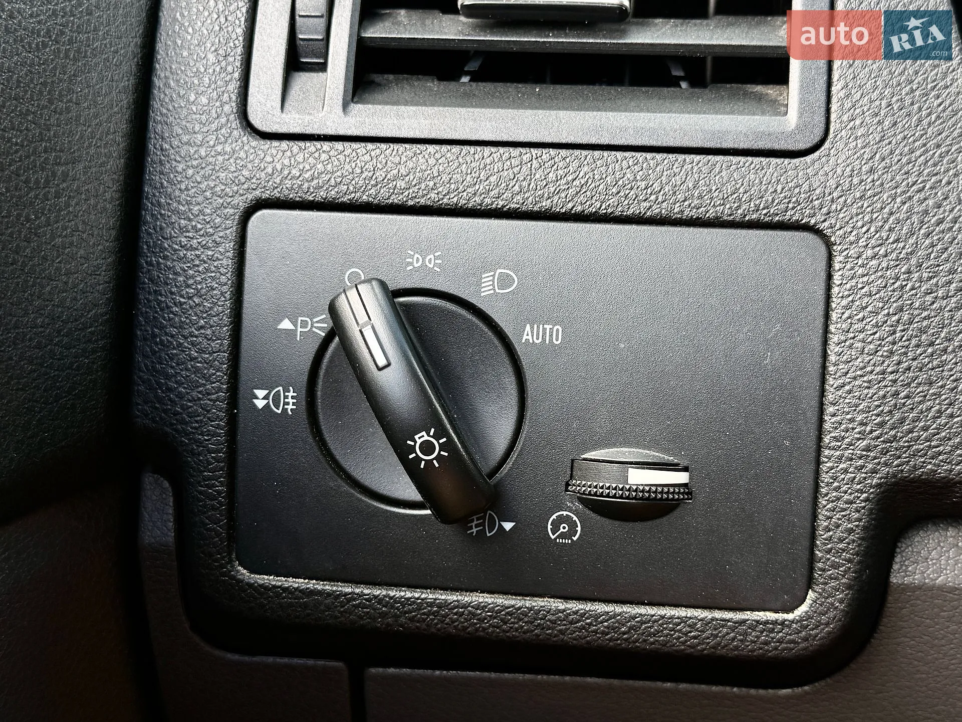 2010 Ford Kuga - мініатюра 18
