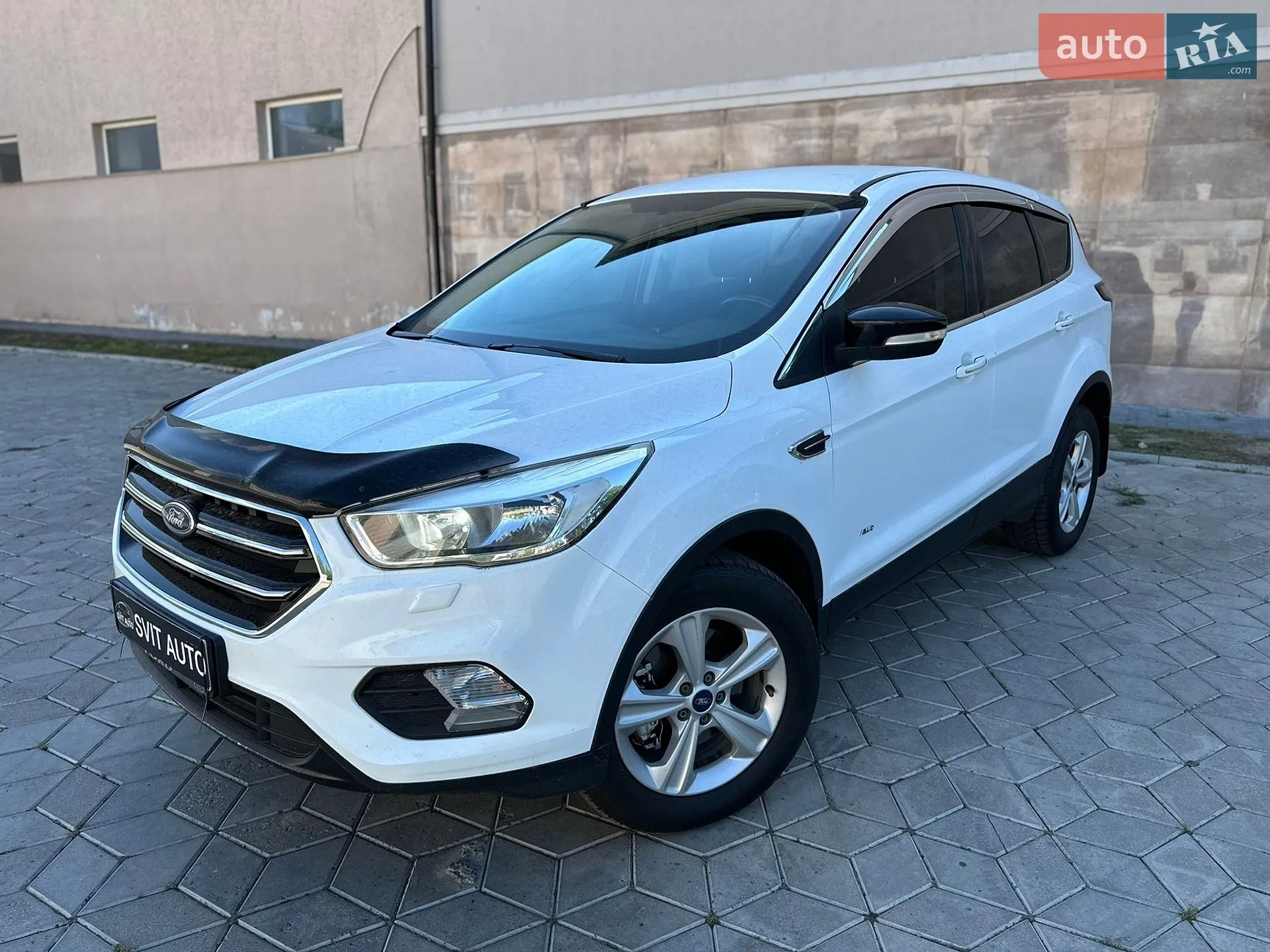 2017 Ford Kuga - фото 1