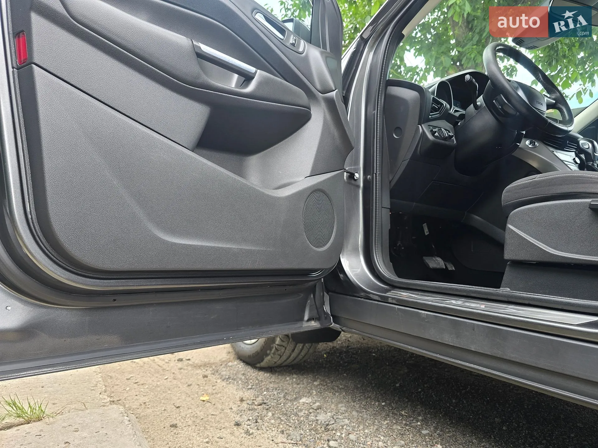 2016 Ford Kuga - мініатюра 32