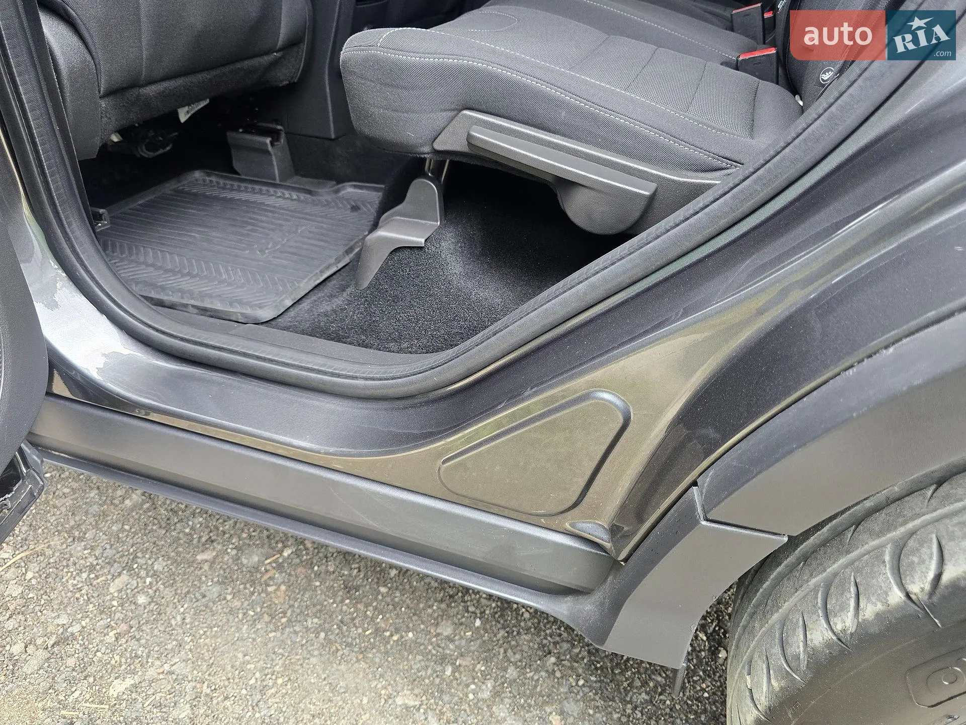 2016 Ford Kuga - мініатюра 37