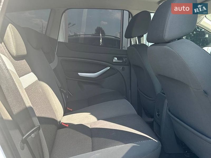 Внедорожник / Кроссовер Ford Kuga 2011 в Киеве