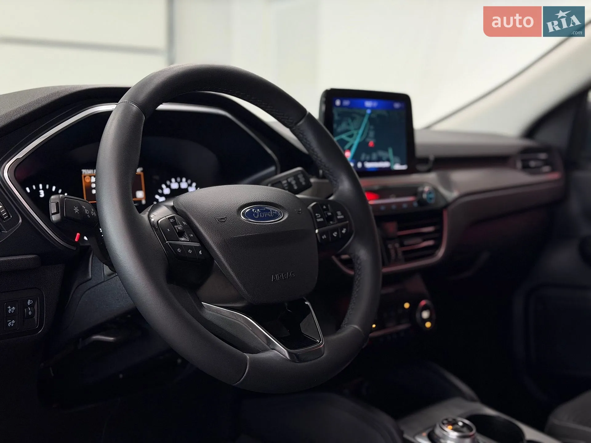 2020 Ford Kuga - мініатюра 26