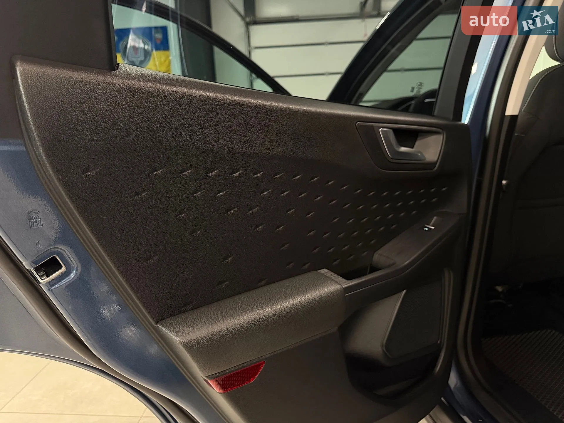 2020 Ford Kuga - мініатюра 39