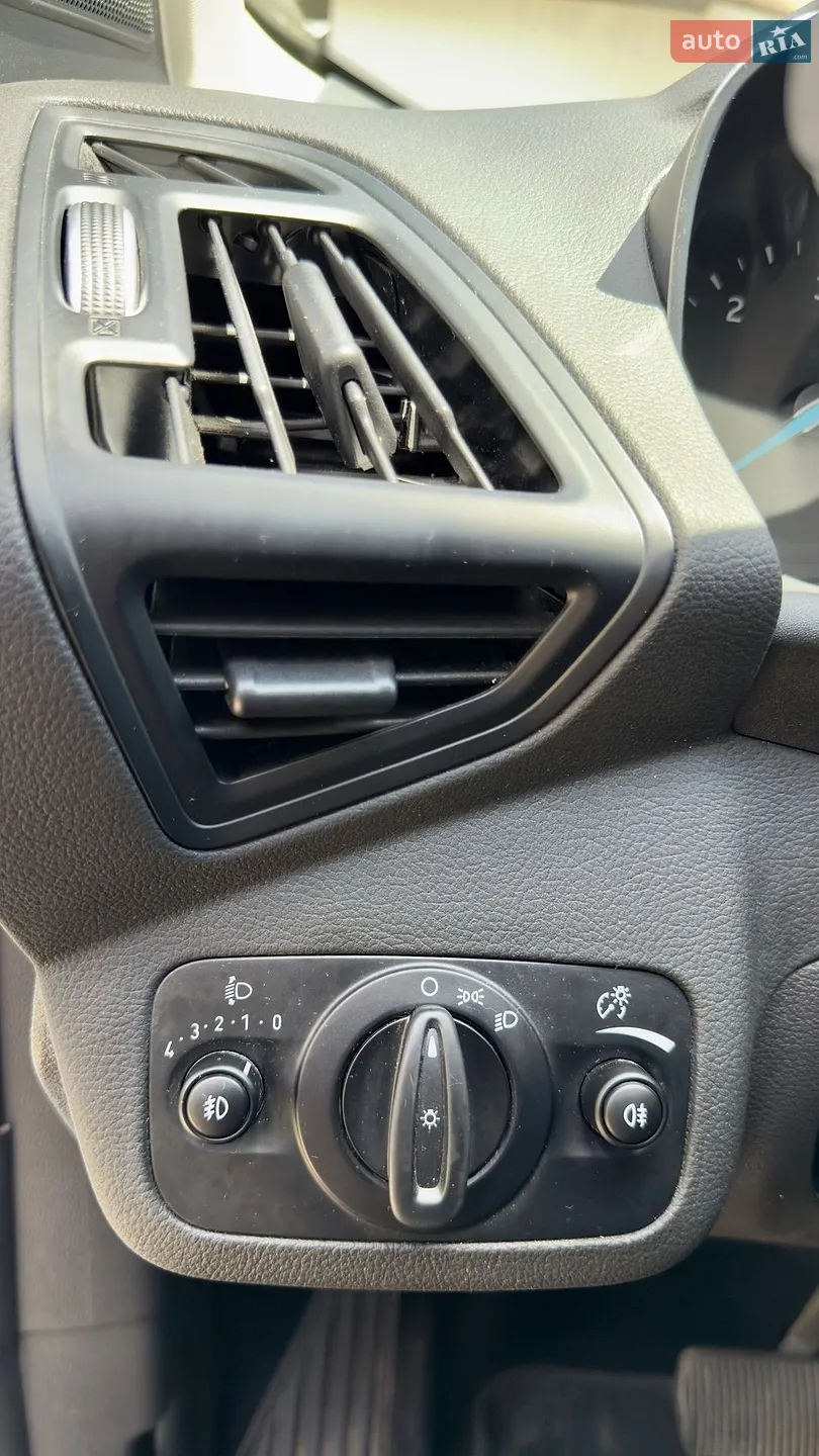 2017 Ford Kuga - мініатюра 31
