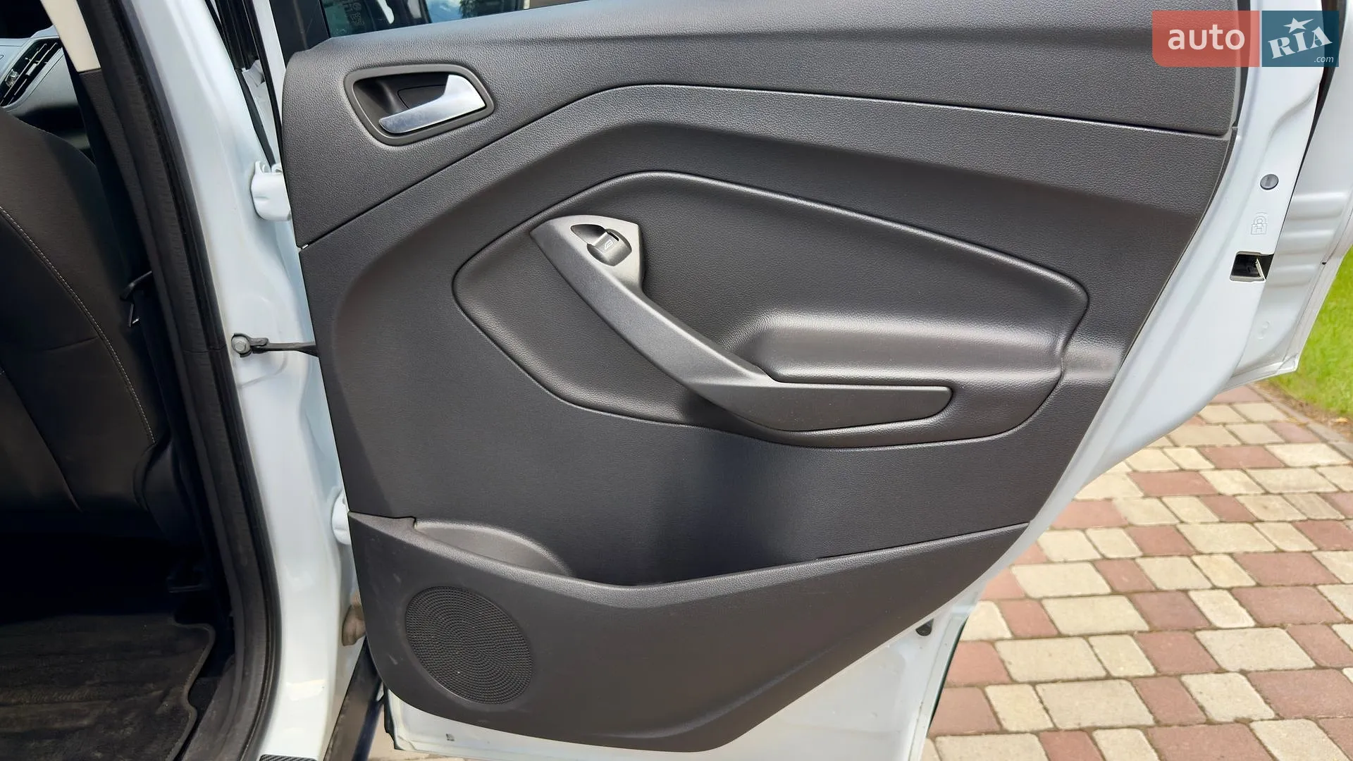 2017 Ford Kuga - мініатюра 36