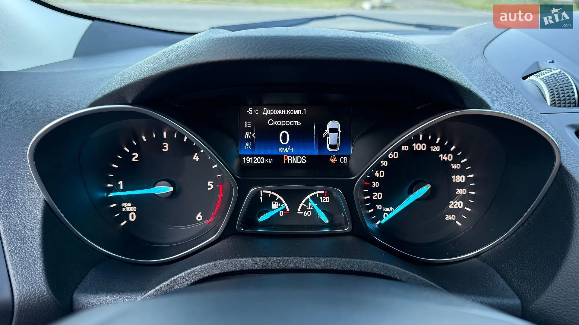 2019 Ford Kuga - мініатюра 26