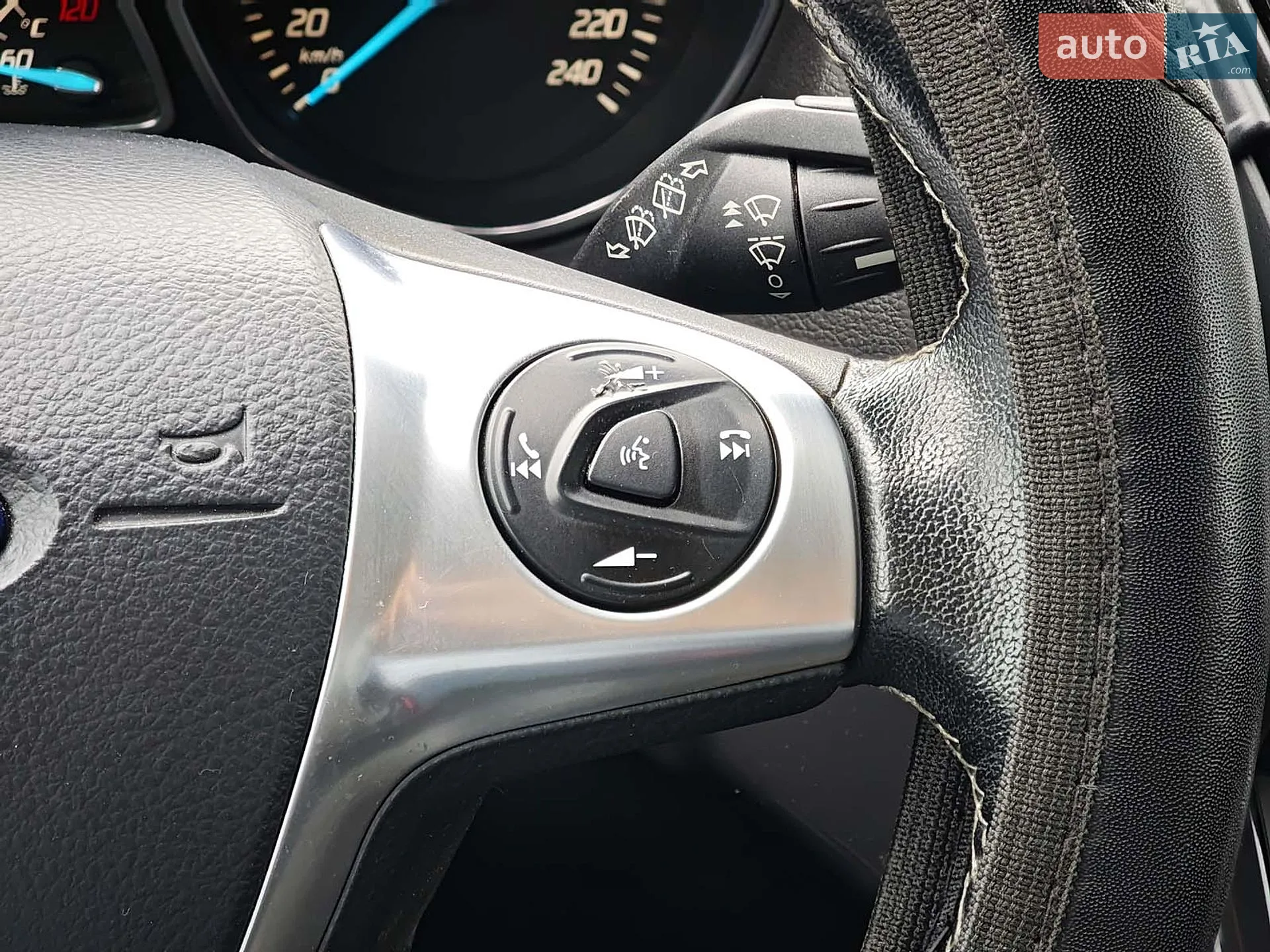 2014 Ford Kuga - мініатюра 28