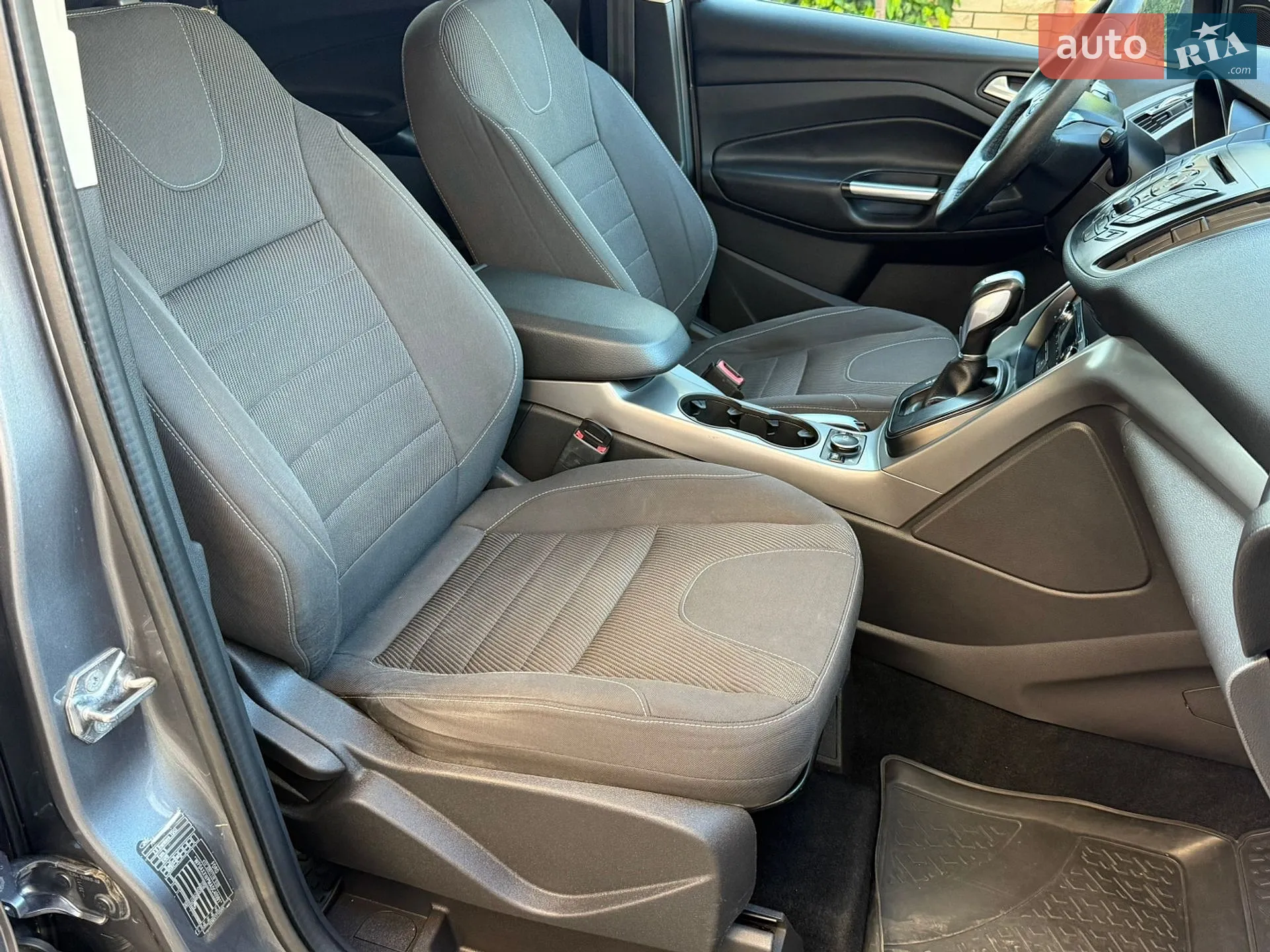 2013 Ford Kuga - мініатюра 31
