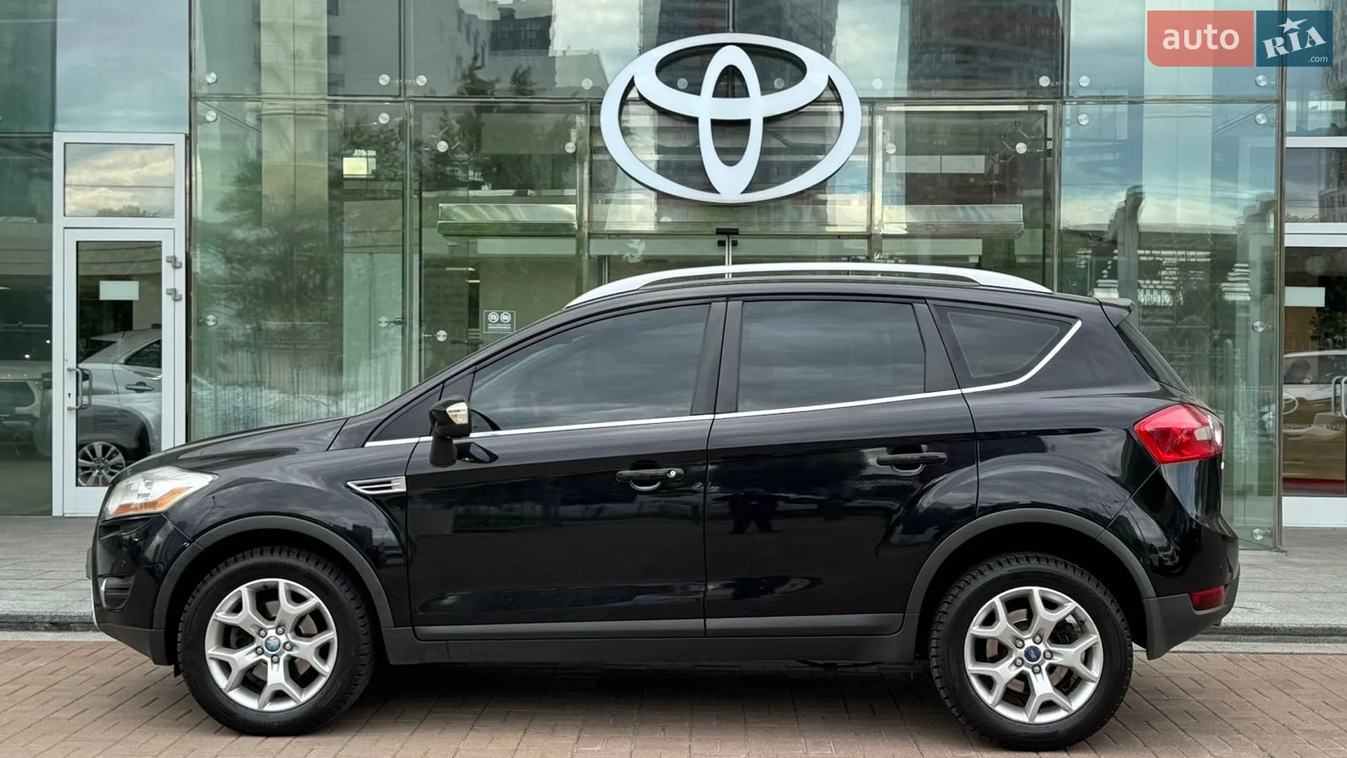 2010 Ford Kuga - мініатюра 3